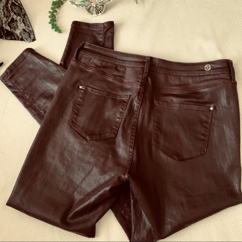 River Island 32x29 Burgundy MOLLY Skinny (size 16)